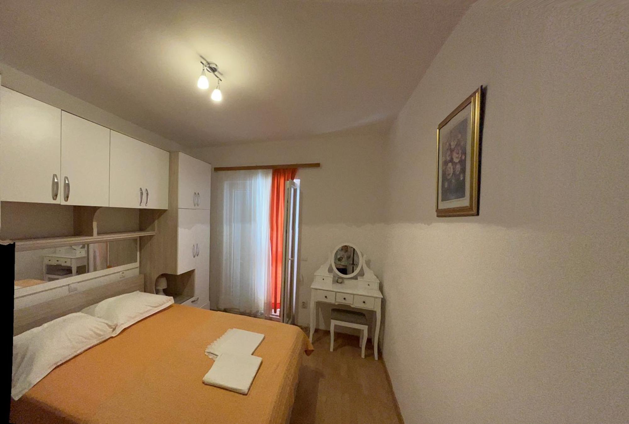 פודגורה Apartman Igor מראה חיצוני תמונה
